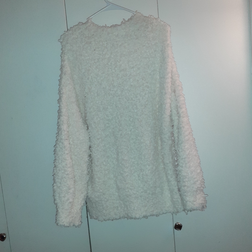 Ivory Over Sized Sweater - Picture 4 of 4